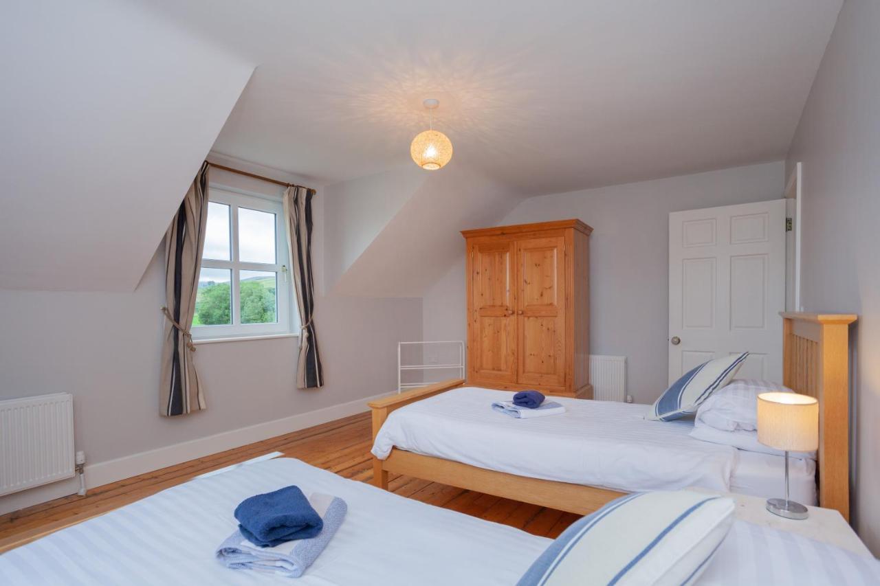 Beautiful Mountain Views & Private Hot Tub Villa Kilcoo Eksteriør bilde