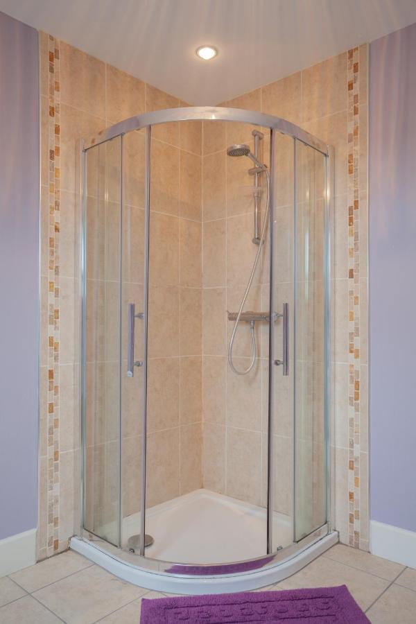 Beautiful Mountain Views & Private Hot Tub Villa Kilcoo Eksteriør bilde