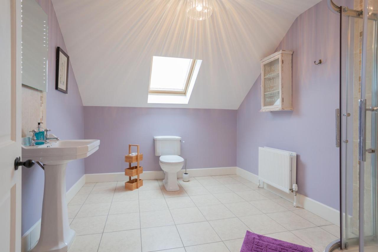 Beautiful Mountain Views & Private Hot Tub Villa Kilcoo Eksteriør bilde